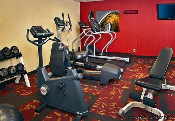 Courtyard By Marriott North/white Oak Hotel